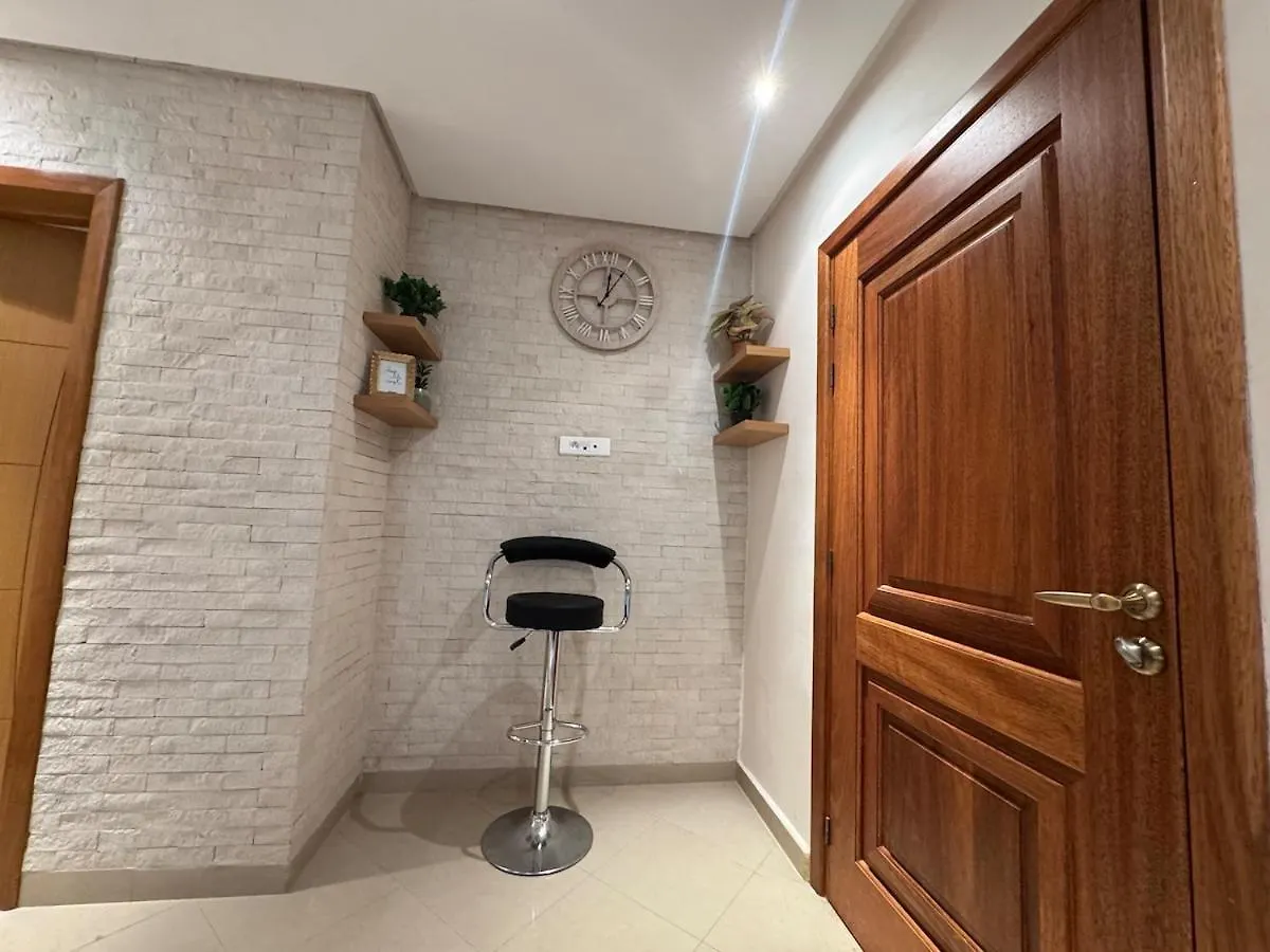 Апартаменты Apparemment De Luxe Decore Avec Gout Агадир